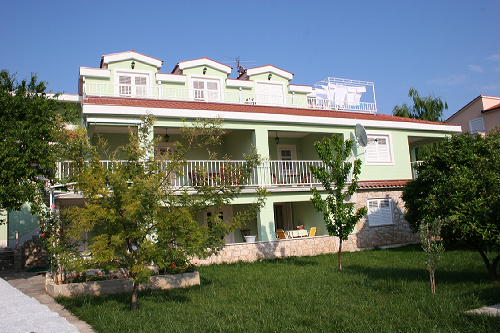 Ferienhaus Dubravka in Okrug Gornji